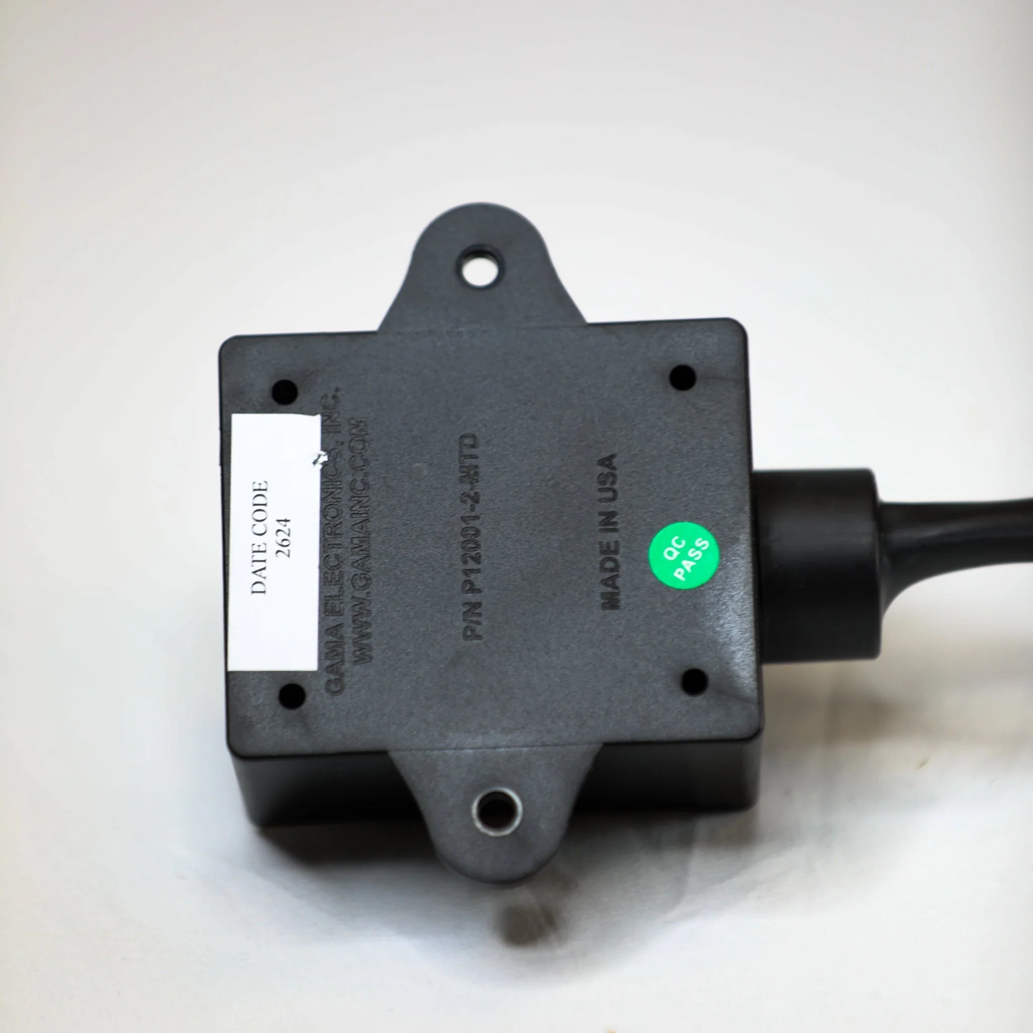 12 Volt Waterproof On/Off Switch - Image 4