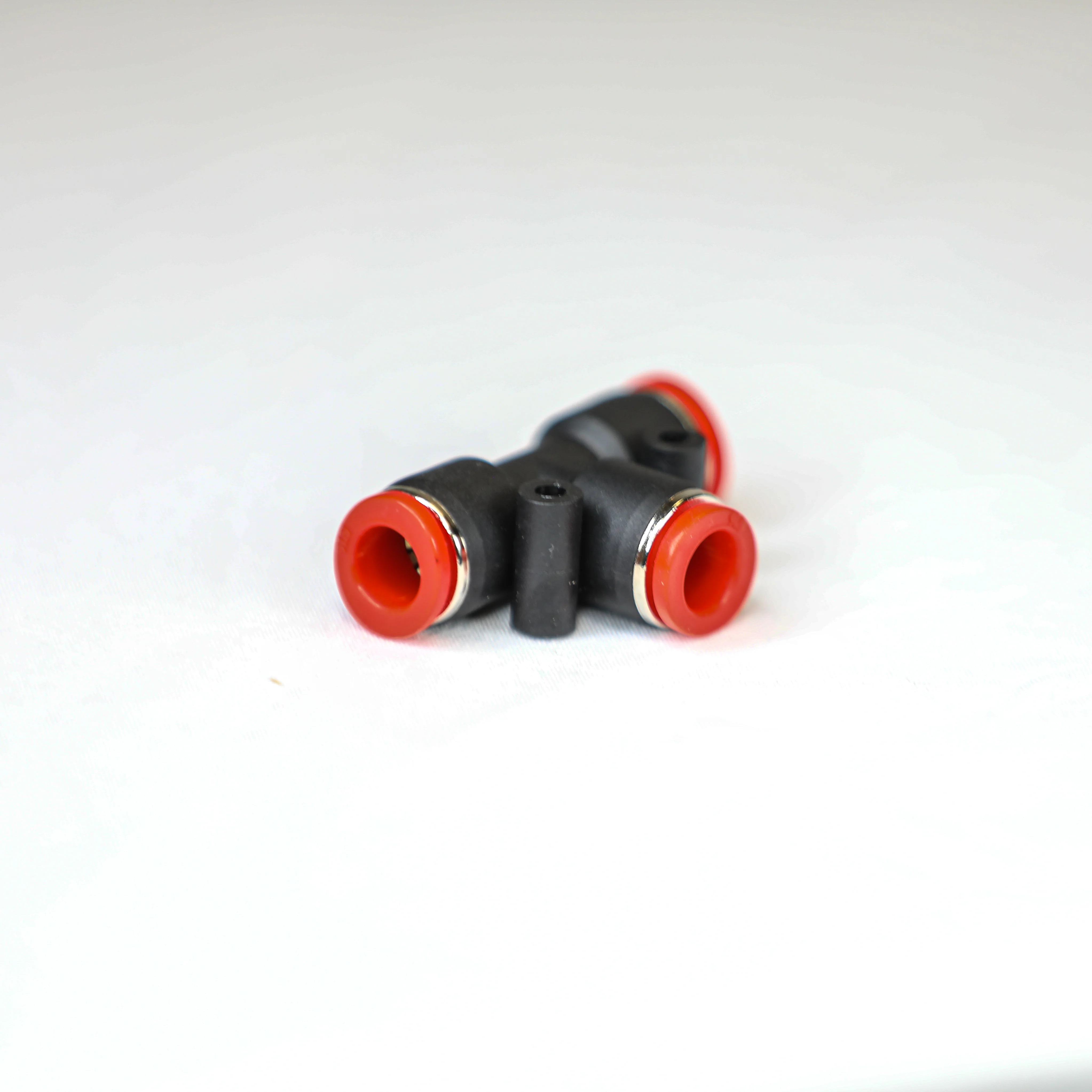 5/16" Tee Fitting - Image 3