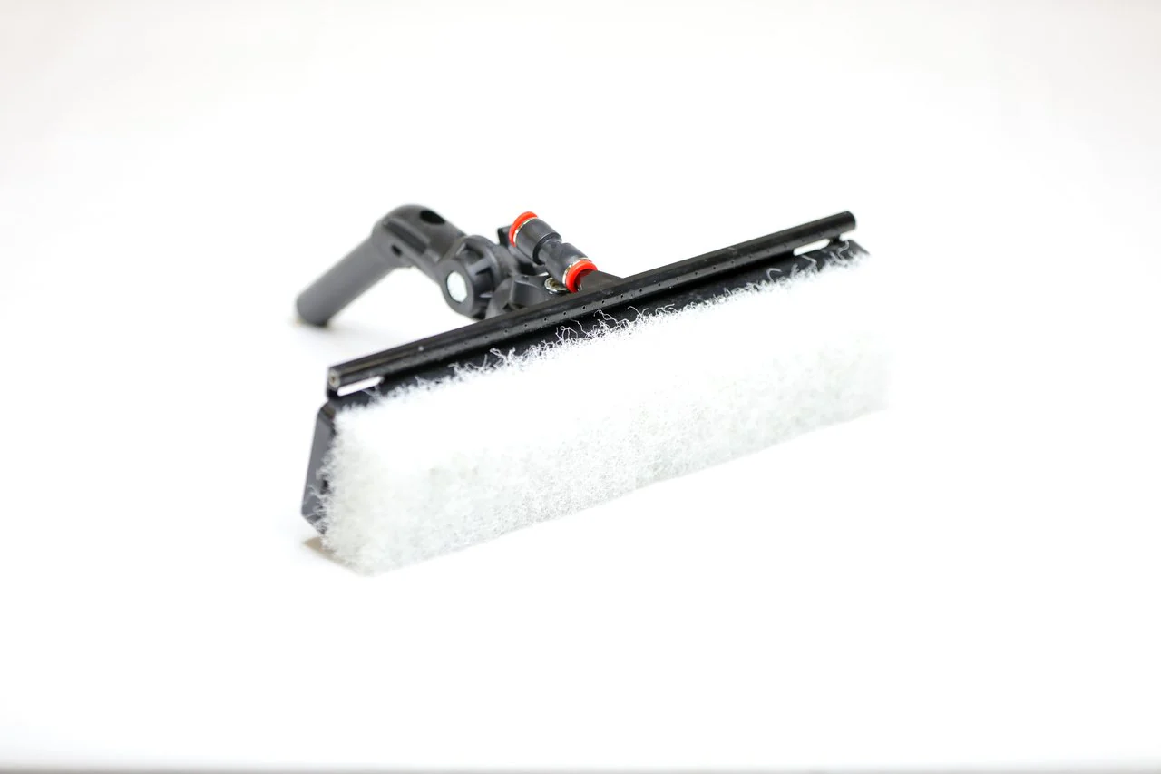 Water Fed Brush │ Alpha Scrubber - Image 8